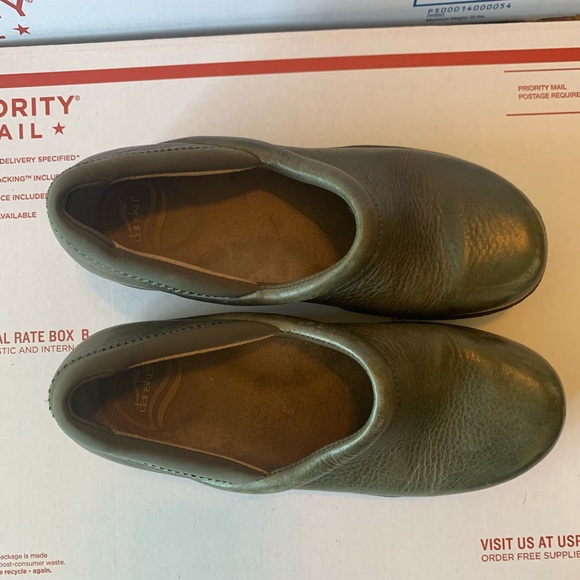 Green Dansko Clogs - Picture 4 of 6